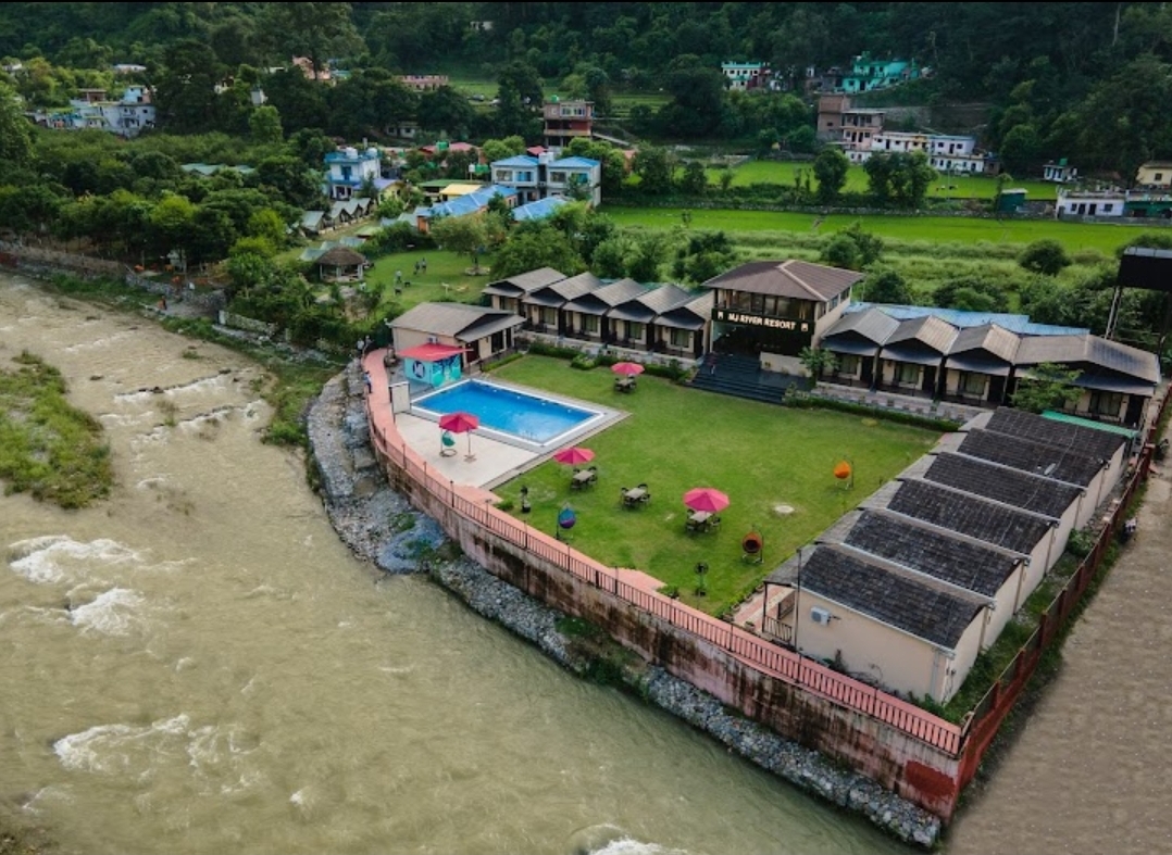 DLS MJ River Resort