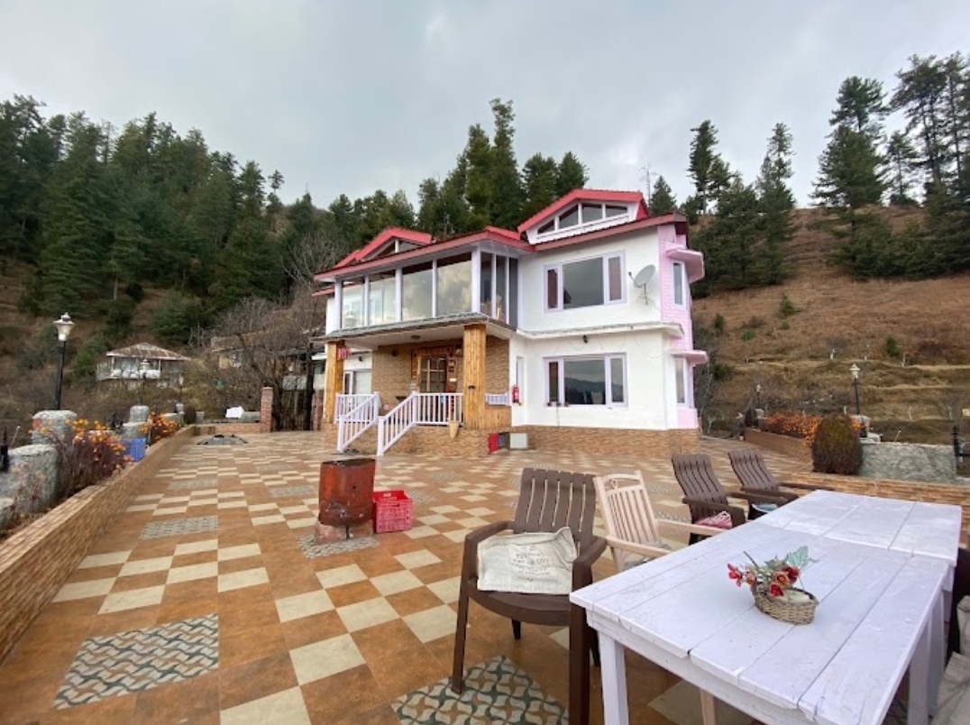 Majestic Himalayan homestay