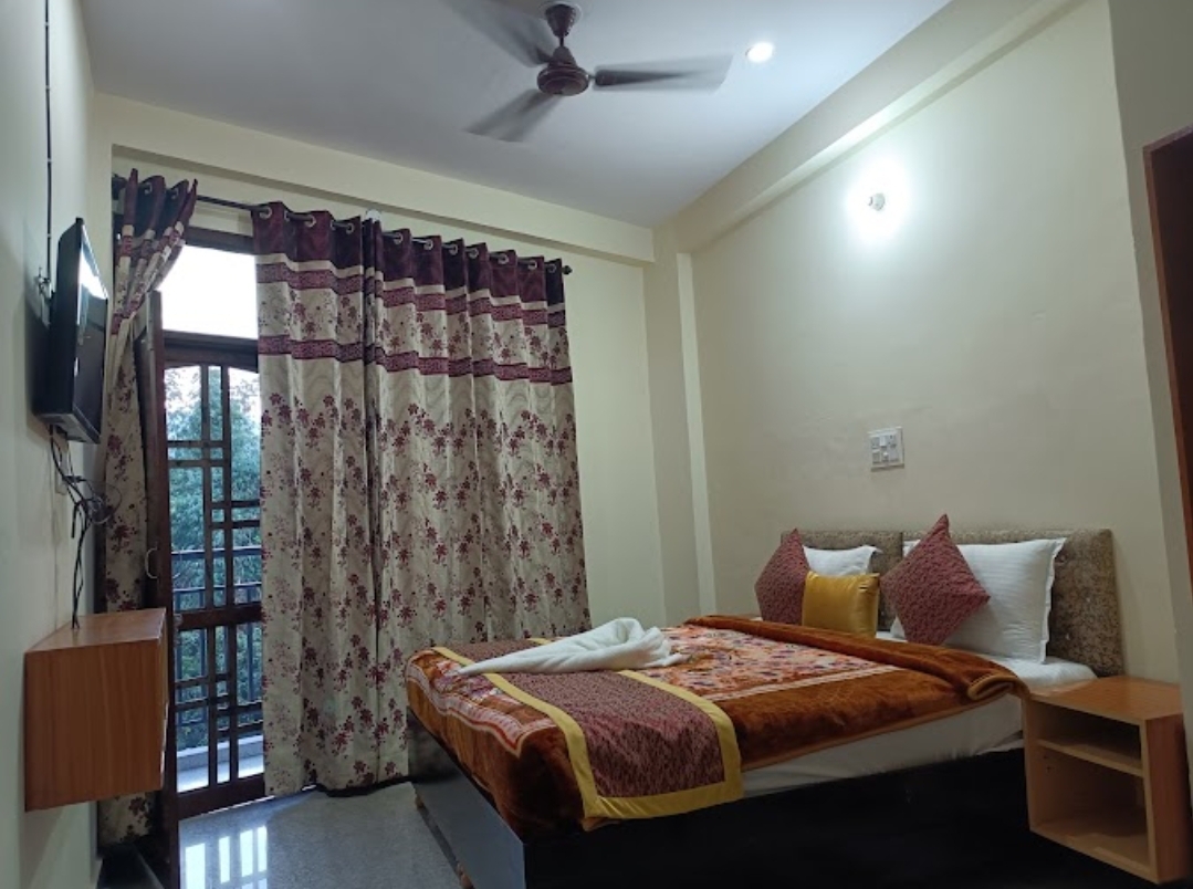 Signature Nest Hotel
