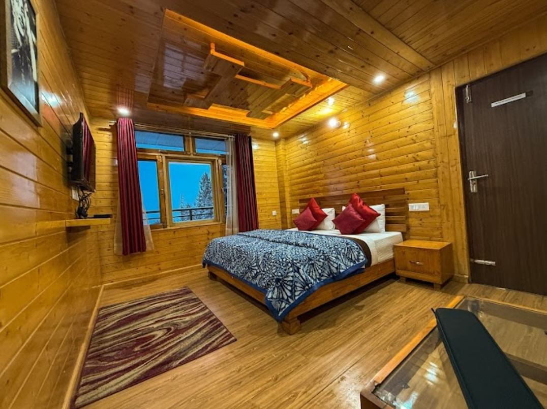 HOTEL LITTLE PANDA