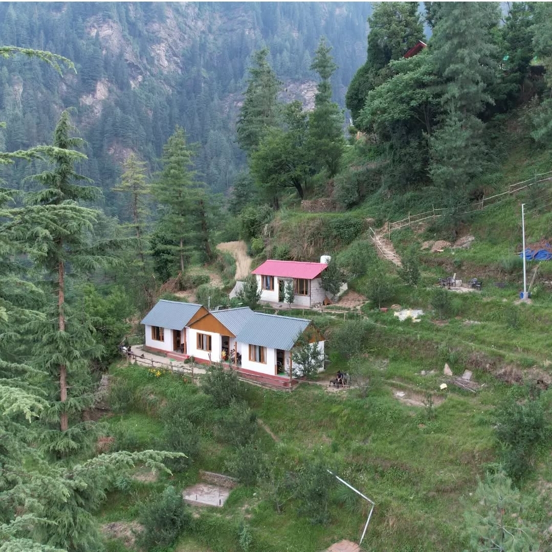 Jannat Cottages & Tree House