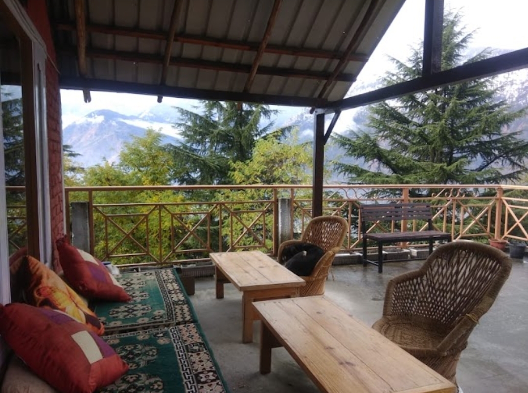 Soham`s Chateau De Naggar