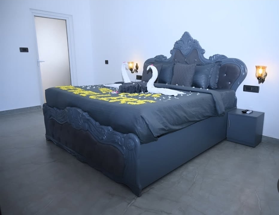 Revellers Resort