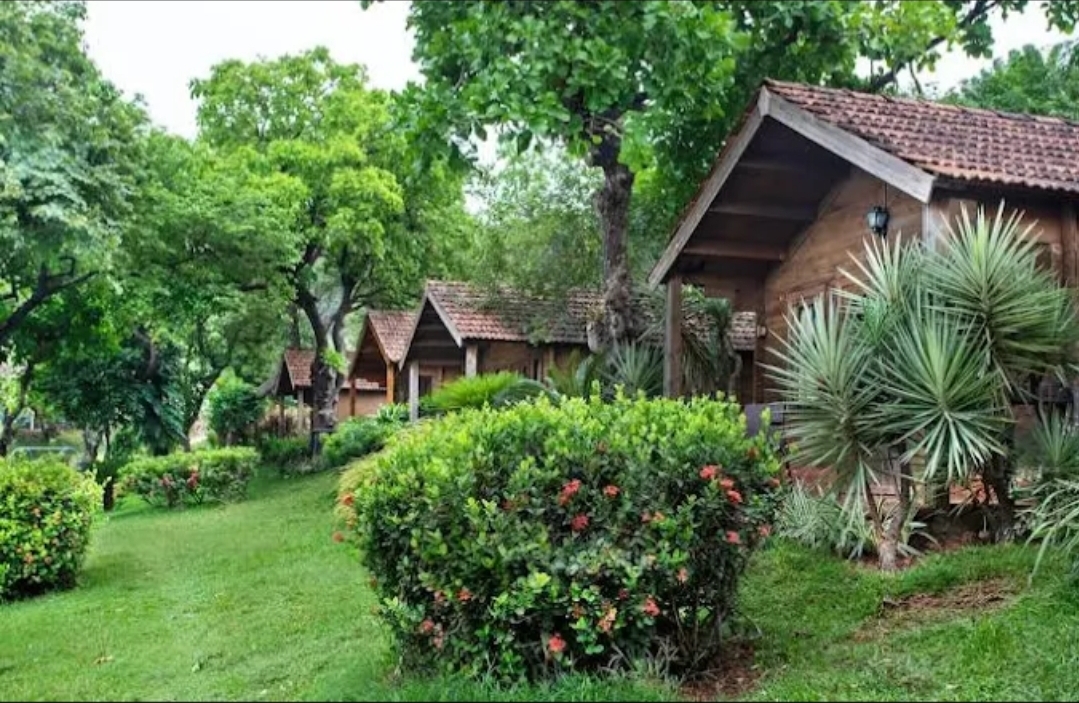 Stone Water Eco Resort