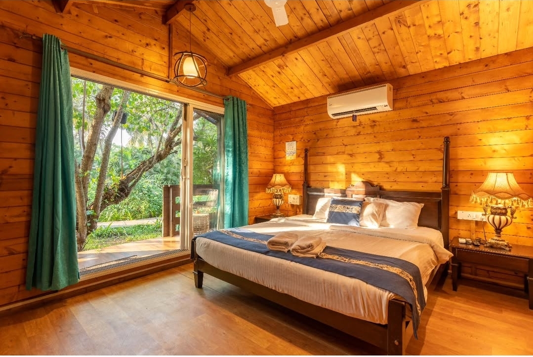 Montego Bay Beach Village - Beach Resort
