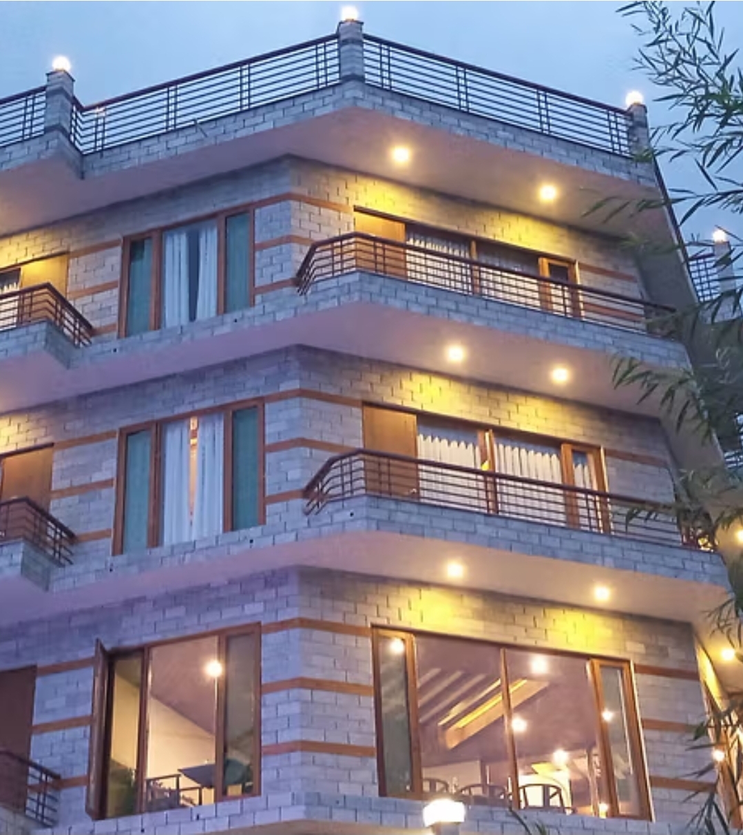 Mastiff Xanadu, Manali