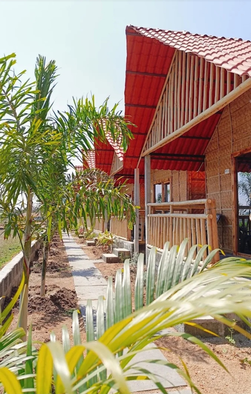 Osho`s Organic Resort Hampi