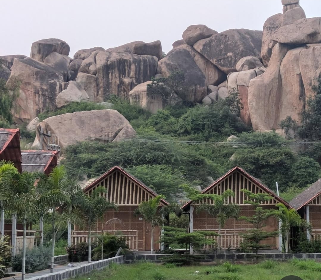 Osho`s Organic Resort Hampi