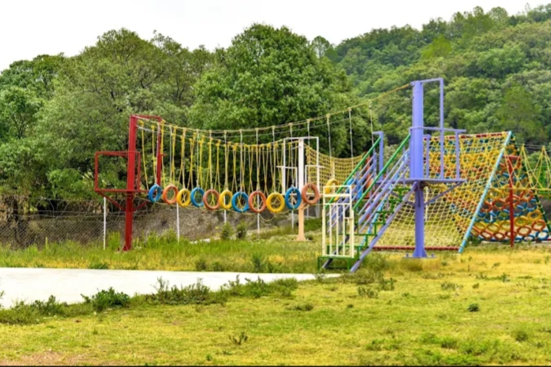 Charekh Food and Forest Resort Landsdowne