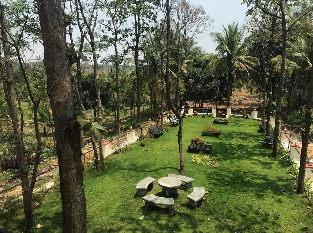 Siri Spandana Farm Stay