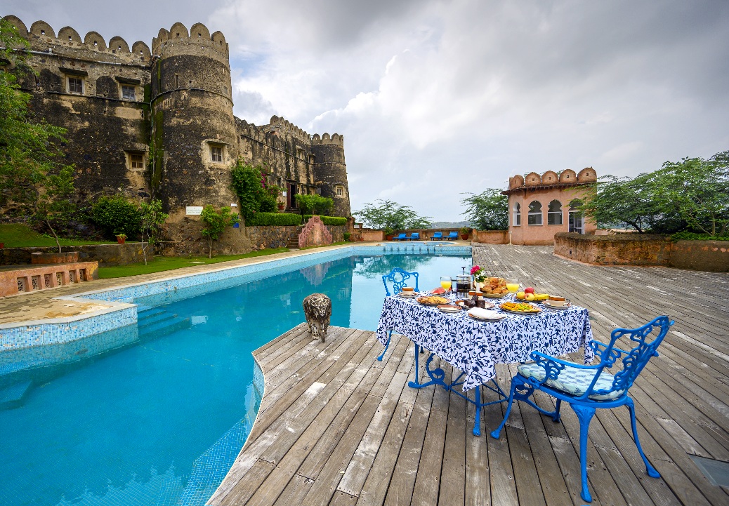 Neemrana Hill Fort-Kesroli, Alwar