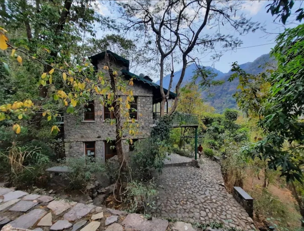 Neemrana Glasshouse on The Ganges - 21st Century, Rishikesh