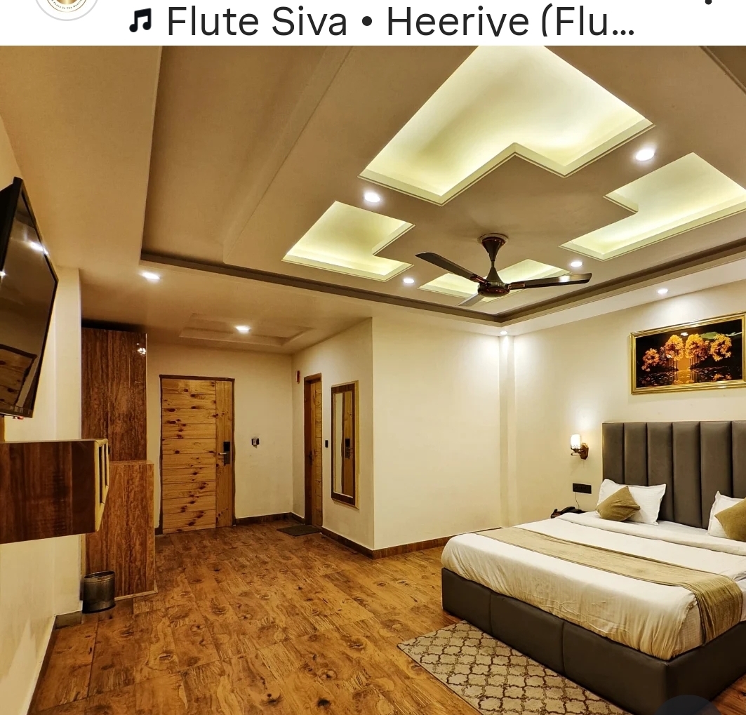 Omavya Hotel