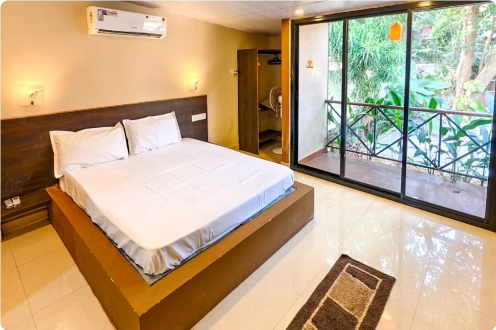 S&J Saligao Spring Villa