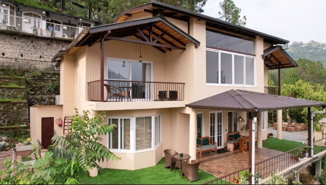 Villa Bougainvillea by Kahaya Homes