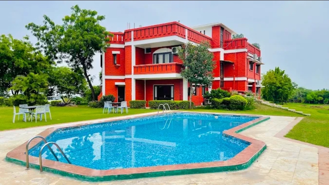 Green Aravali Resort Gurugram 