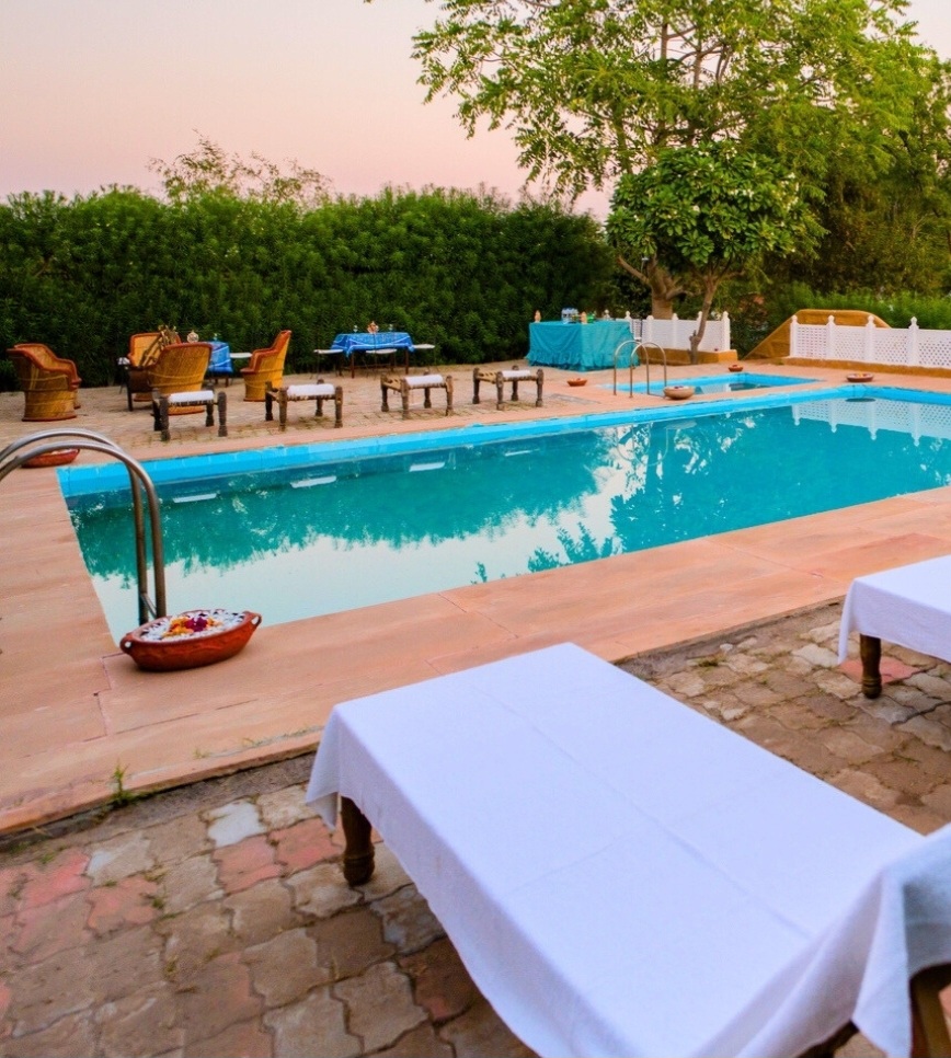 Desert Haveli Resort & Camp