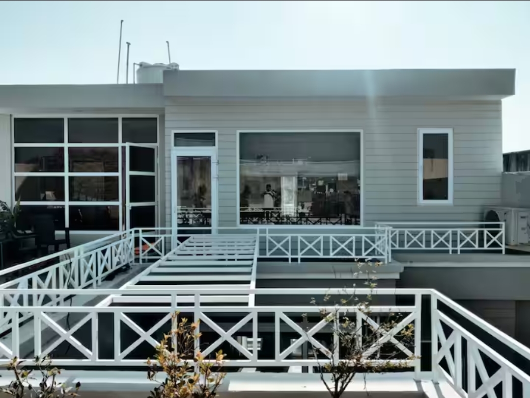 Green Cottage - The Oriental