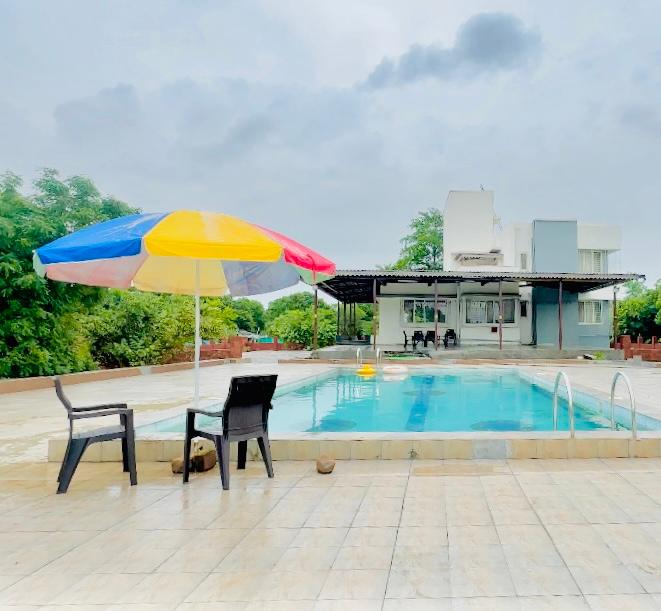 Outsun Farm Villa