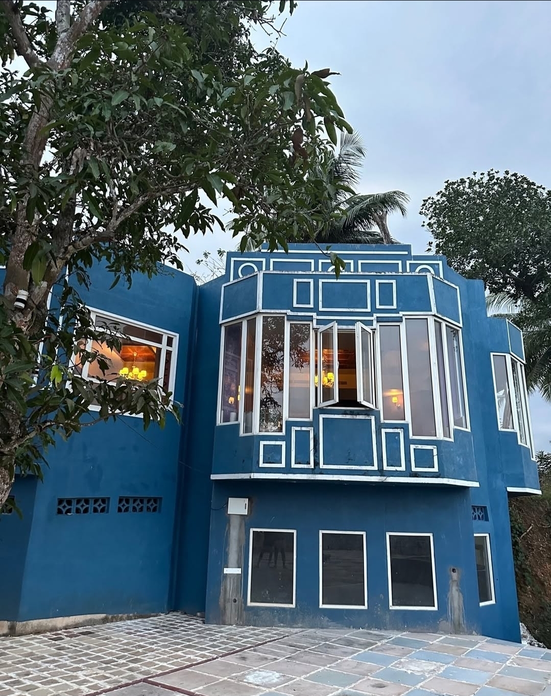 Munjoh Island House, Suites and Spa