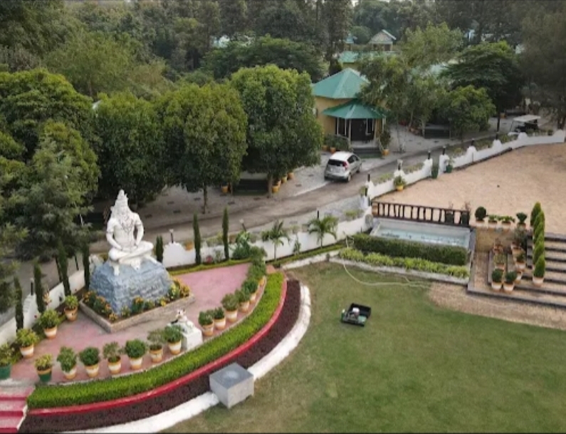 Vrindavan Gopala Resort, New Bhedaghat 