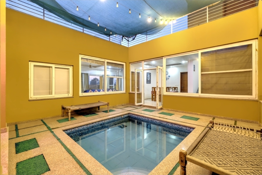 Raas Vilas Farm by Undermyroof.in 