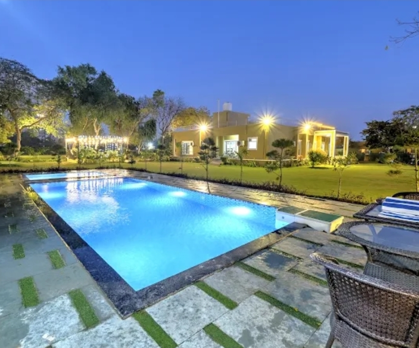 Raas Vilas Farm by Undermyroof.in 