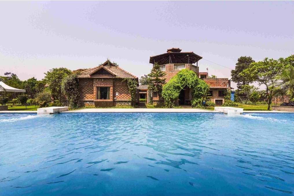Baweja Farm by Undermyroof.in