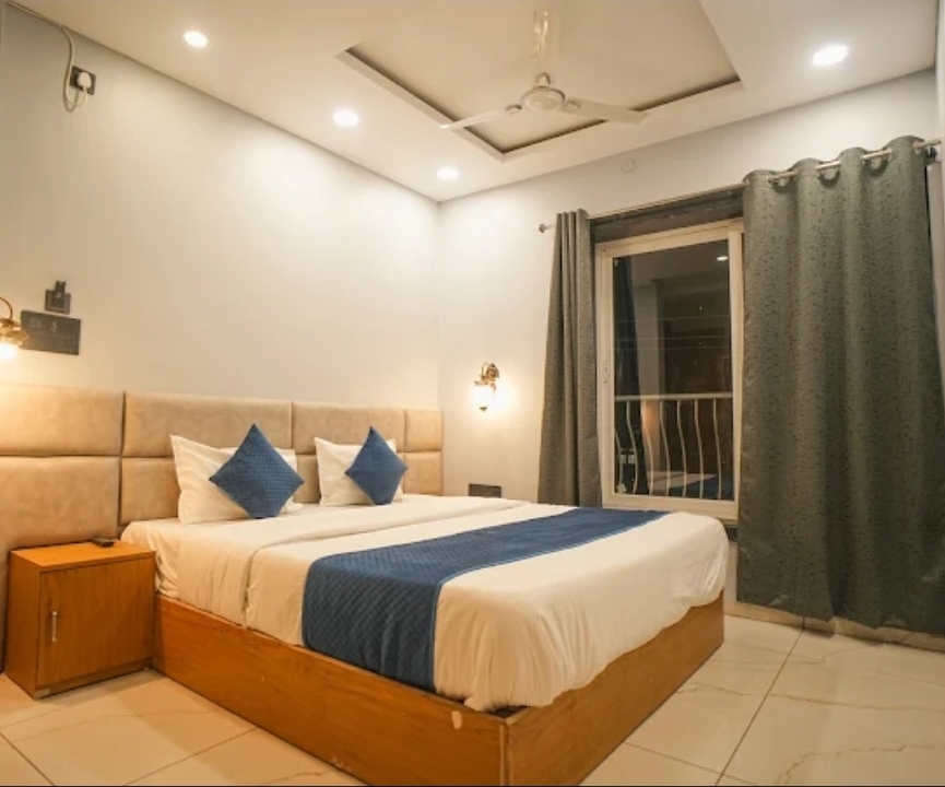 Hotel Bhopal Inn by Ten On Ten Stays