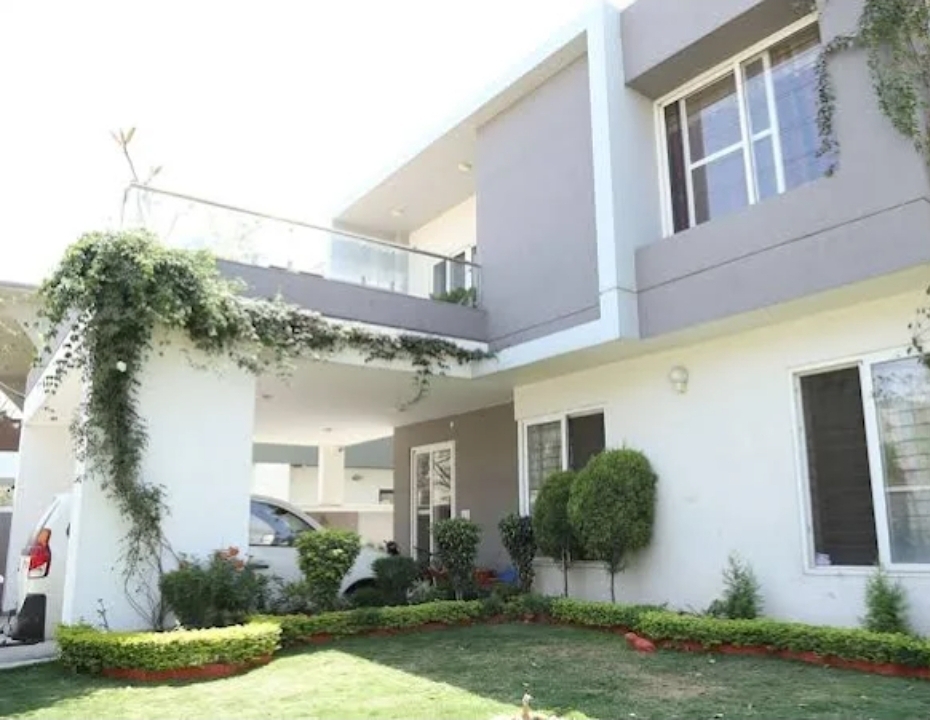 Maninder`s Home Stay
