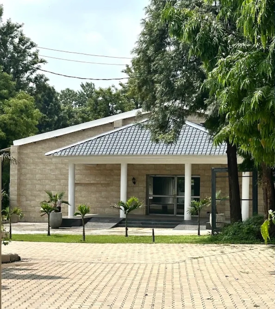 Tosha Beach Resort