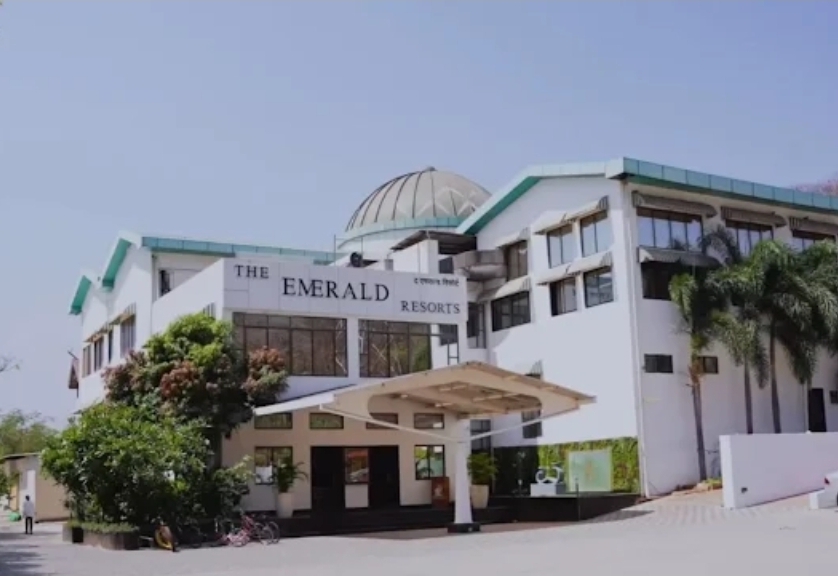 The Emerald Resort