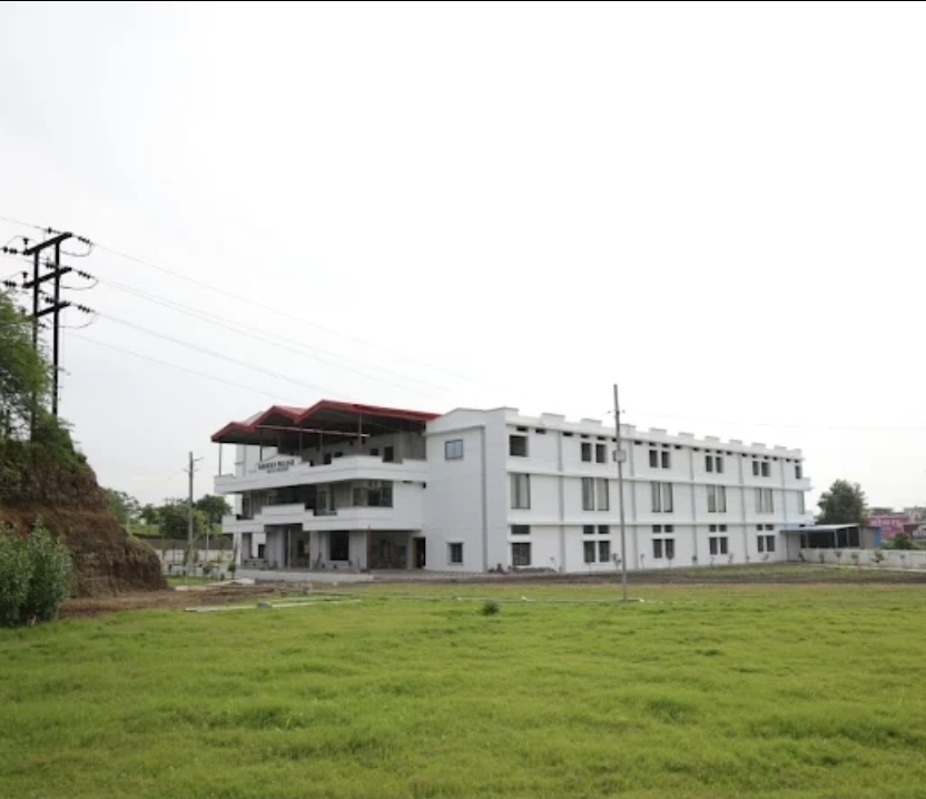 Navkar Palace Hotel & Resort