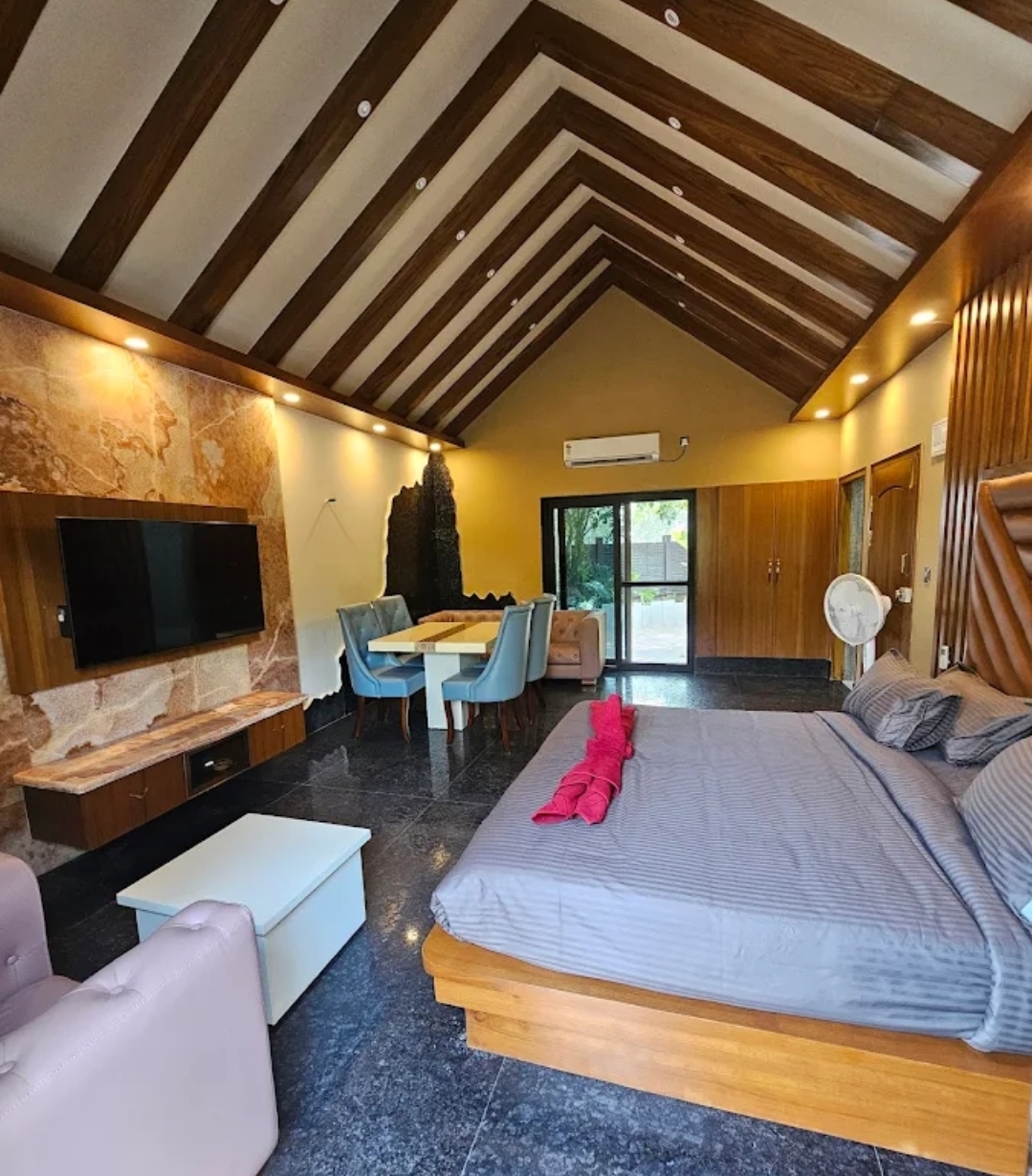 Aamraa Retreat 