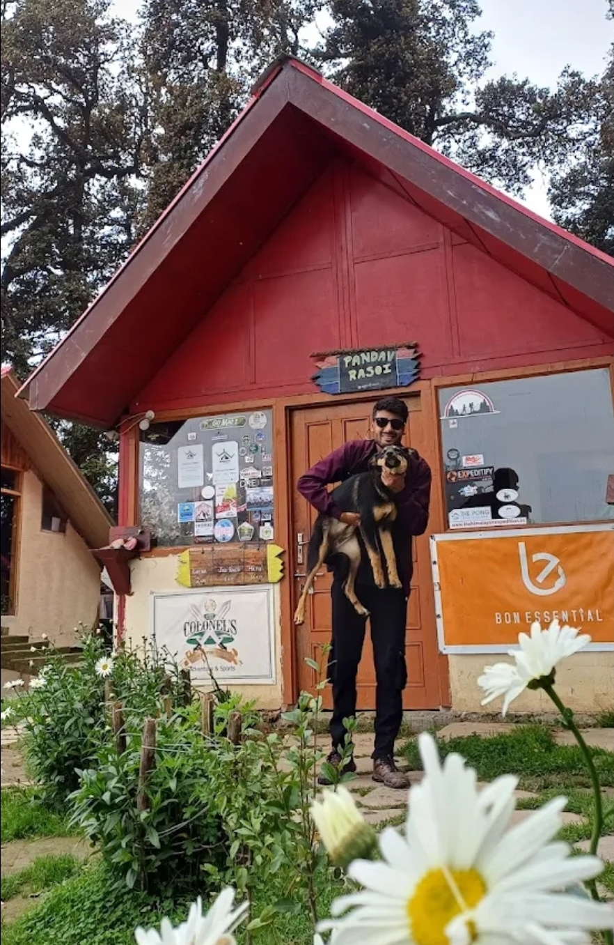 Agyaat Vaas