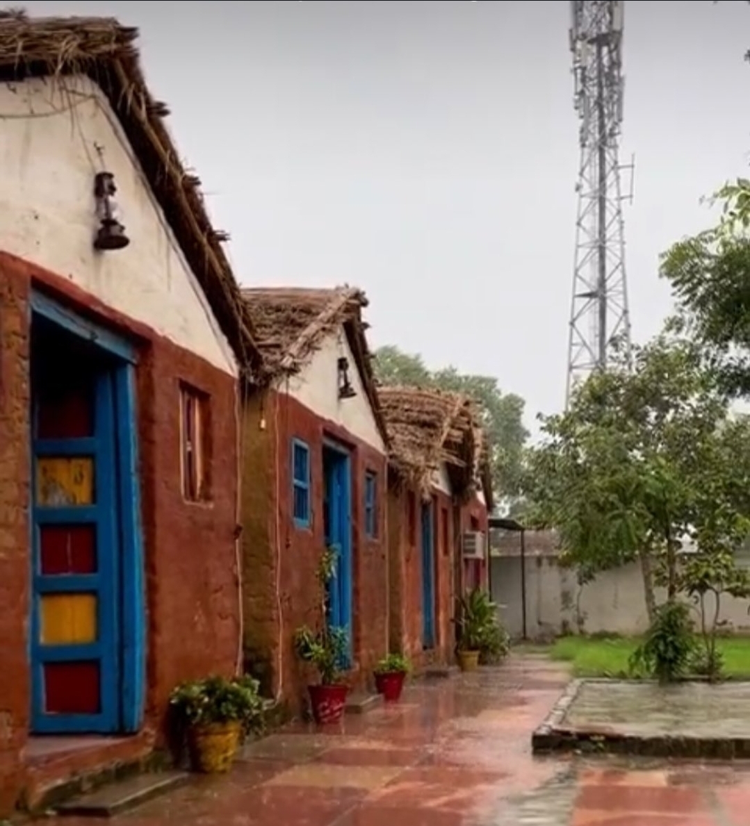 Village Homestay, Agra