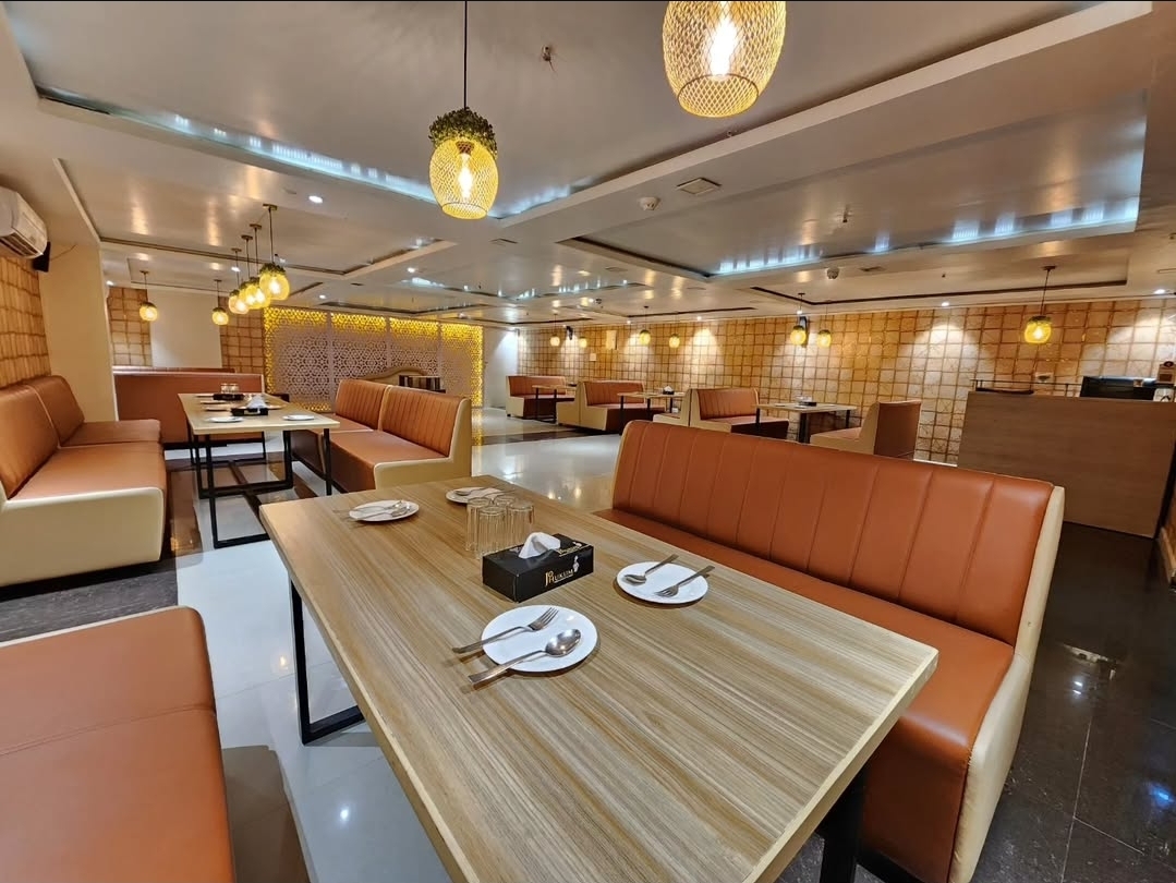 Hotel Mandakini Royale