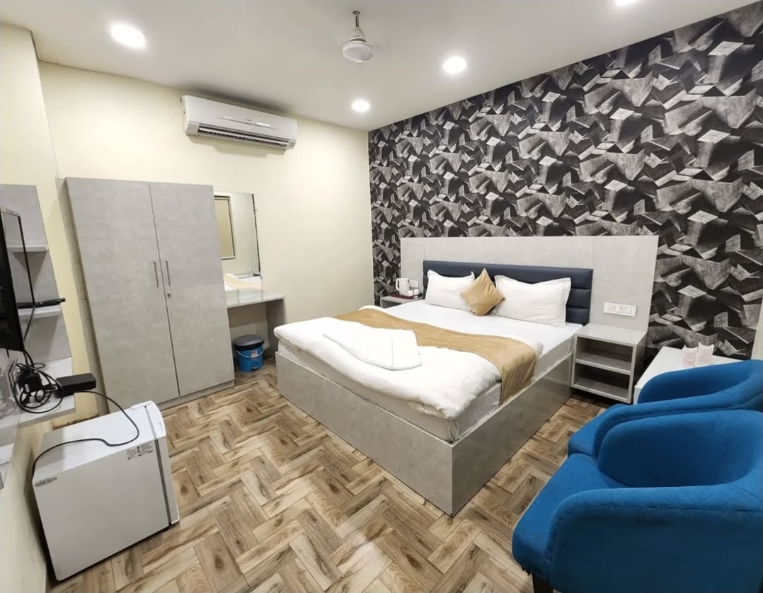 Hotel Mandakini Royale