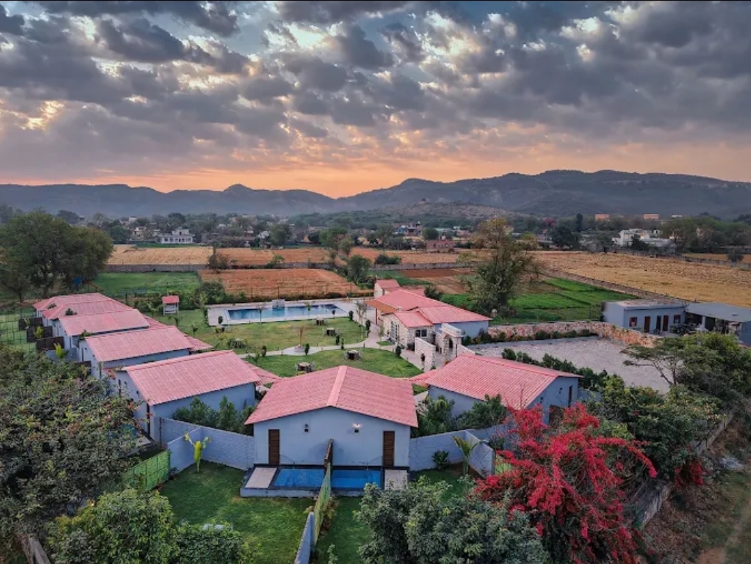 Aashiyana Luxury Cottages