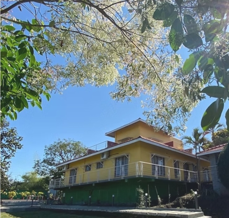 Yana Farms | Boutique Villa