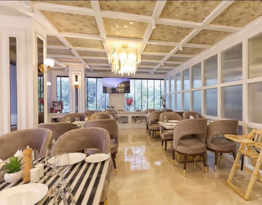Hotel Royal 9
