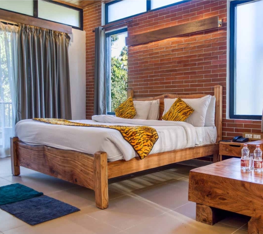 Corbett Machaan Resort