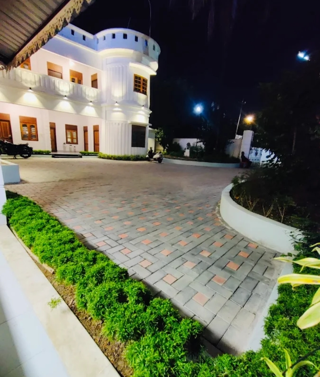 Hotel INSTA 18