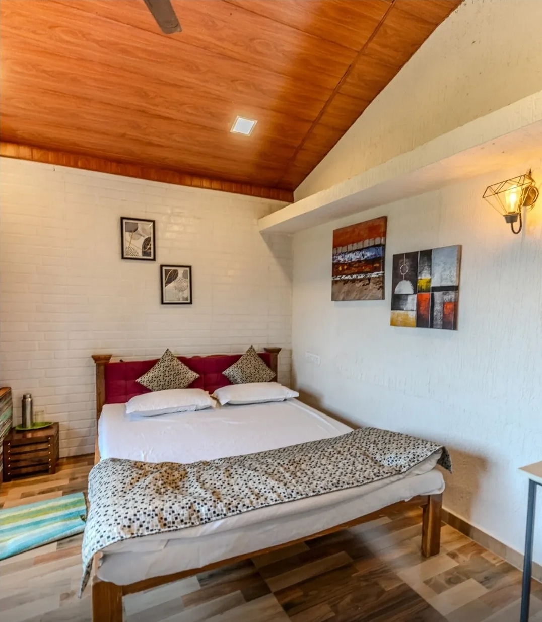 Nysa Villa & Homestays