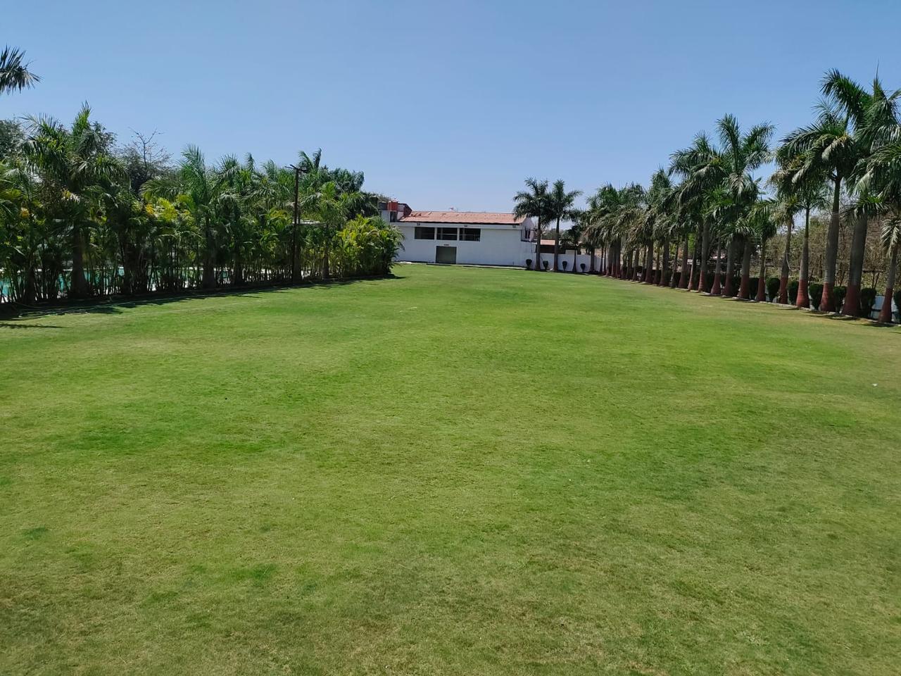 RAJ RESORT AND BANQUET