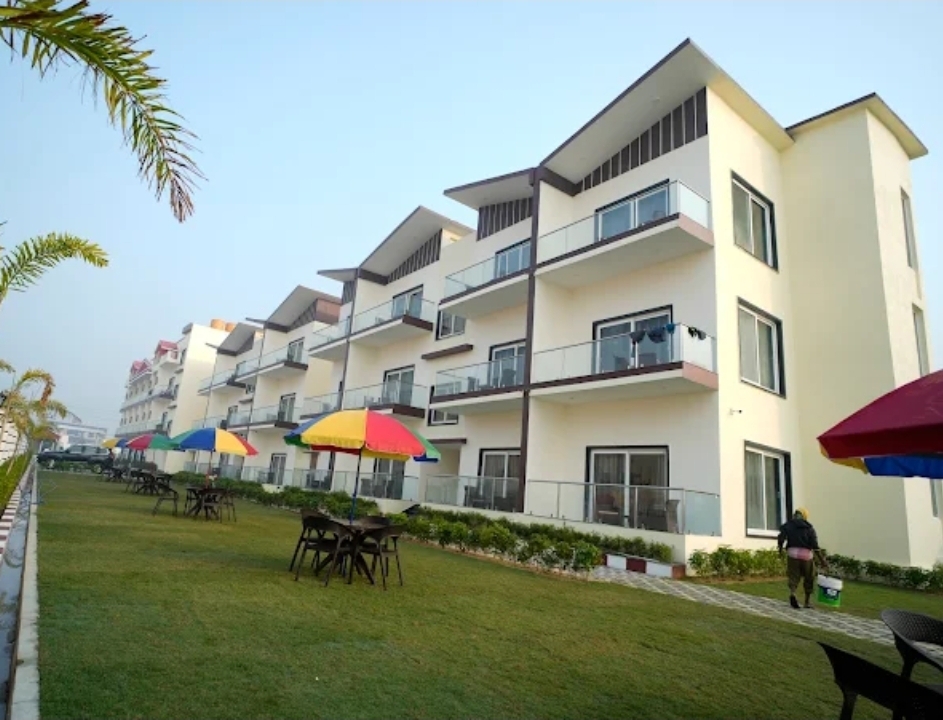 Jairam Gold Royal Beach Resort