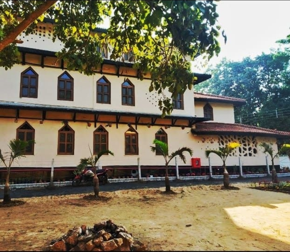 The Mud House