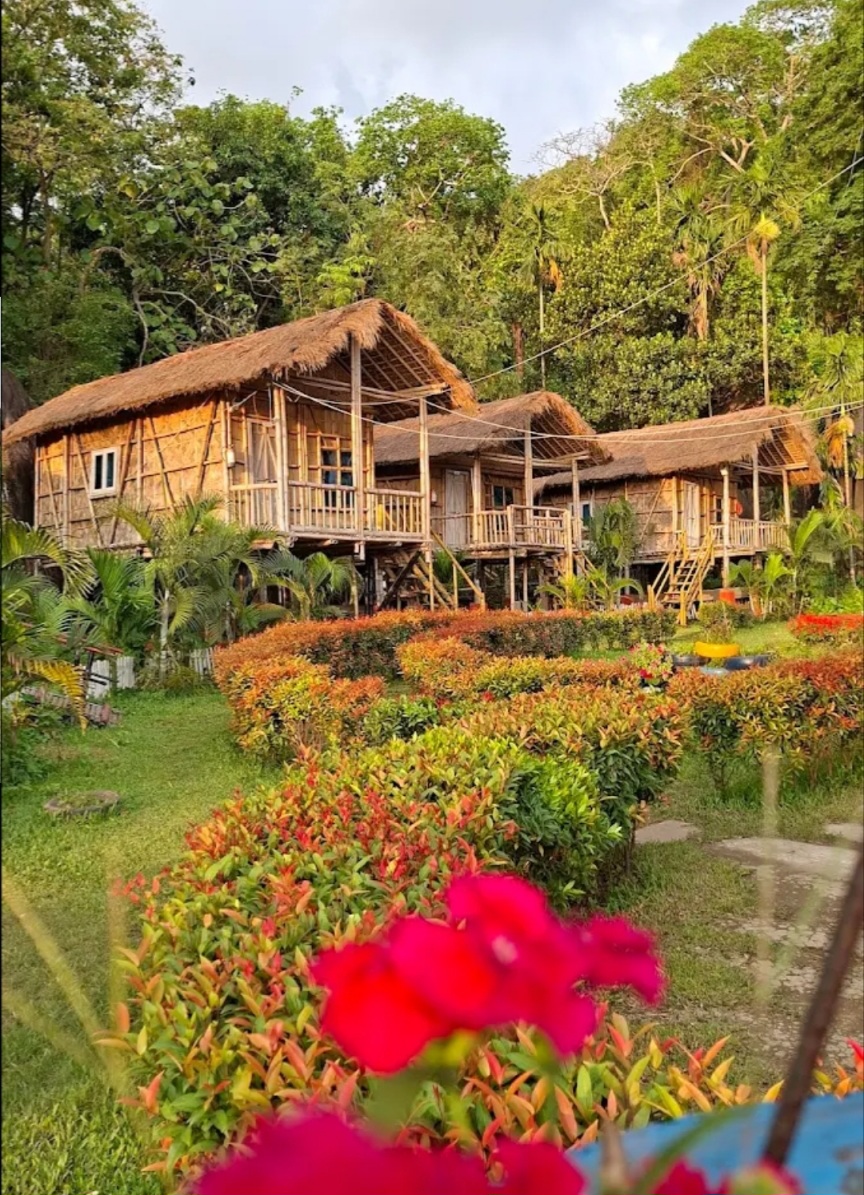 Hill Mynah Bamboo Resort