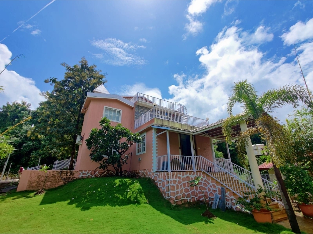 JenJon Casa Rosa Karjat