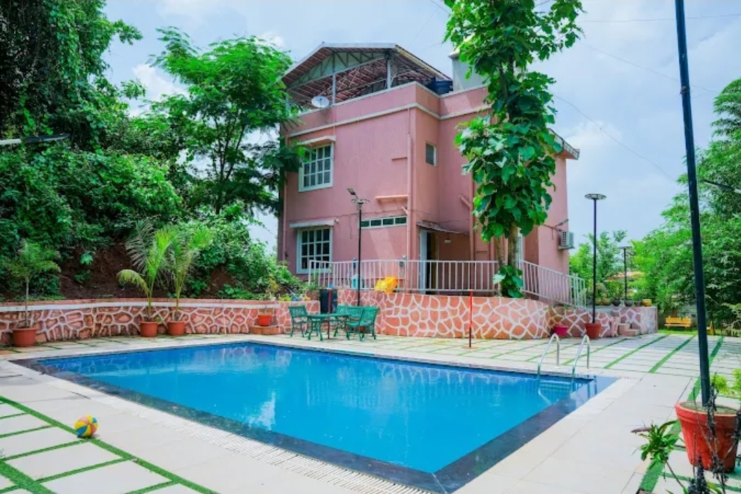 JenJon Casa Rosa Karjat